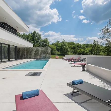 Gorgeous Home In Sterna *