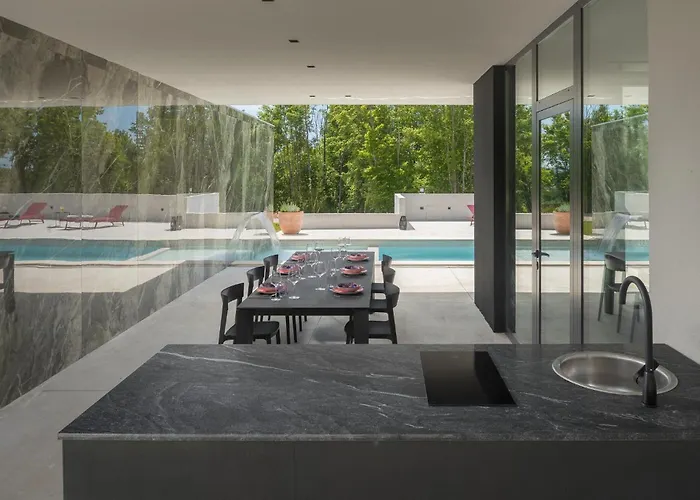 Feriehus 3 Bedroom Awesome In Sterna