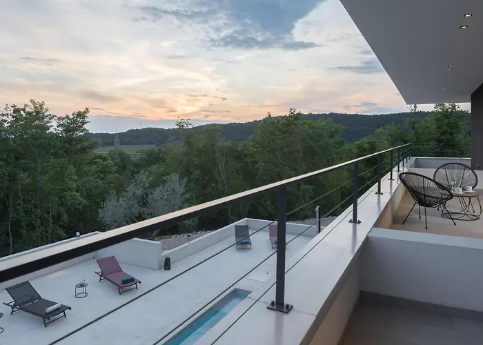 펜션 3 Bedroom Awesome In *