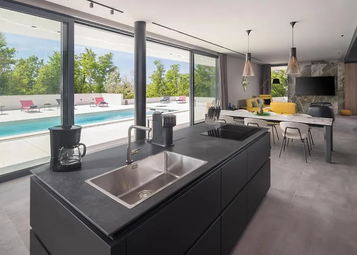 3 Bedroom Awesome In 펜션