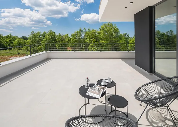 3 Bedroom Awesome In 펜션 *